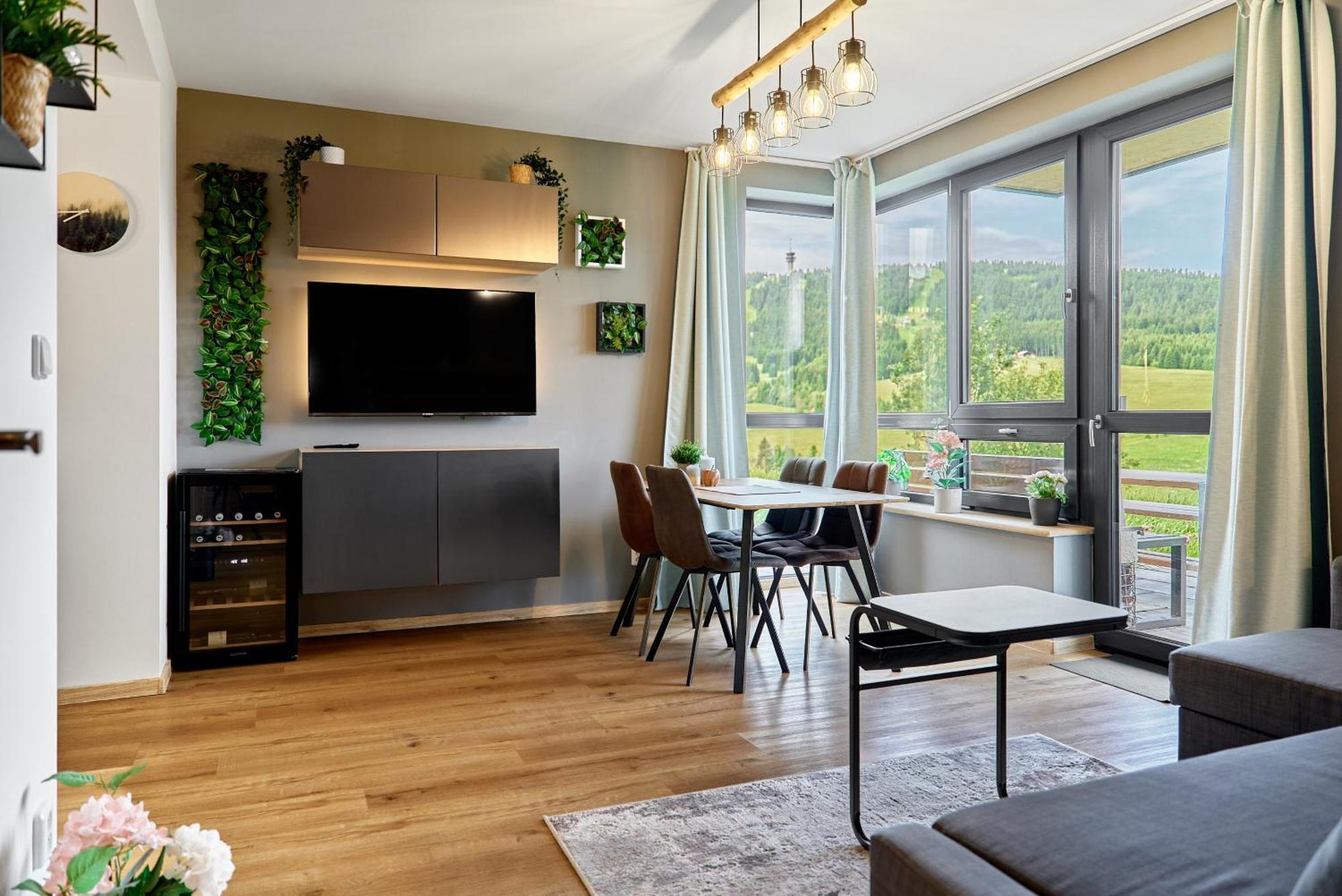 Ferienwohnung Vyhledy Bez Hranic By Mountain Ways Loučná pod Klínovcem Exterior foto